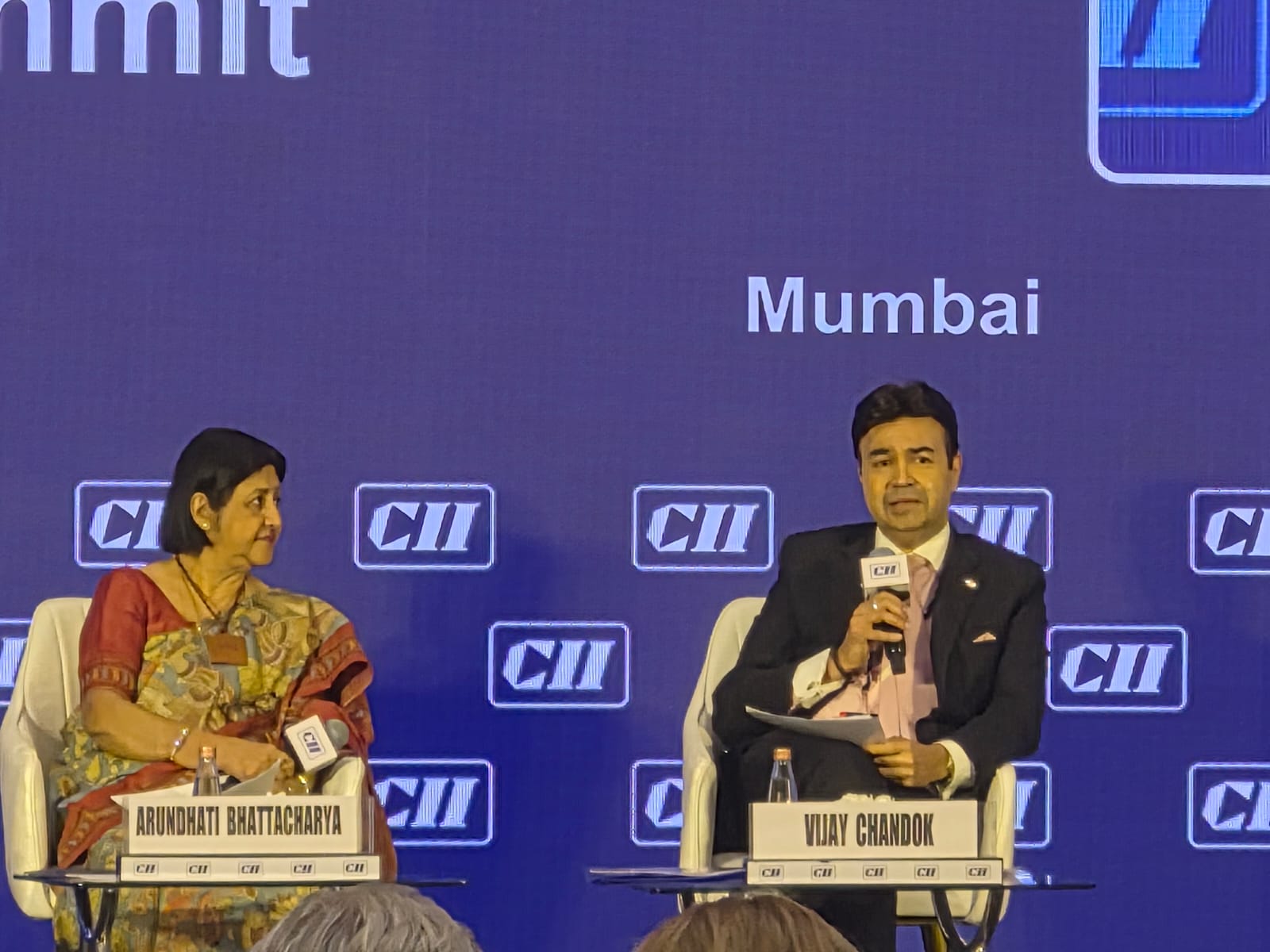 Shri Vijay Chandok, MD & CEO, NSDL, at CII 19th Corporate Governance Summit, Mumbai Shri Vijay Chandok, MD & CEO, NSDL, at CII 19th Corporate Governance Summit, Mumbai